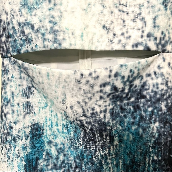 NWT $98 TOBI | Melia | Cutout Midriff | Ombre | Watercolor Dress in Blue & White - Picture 3 of 10